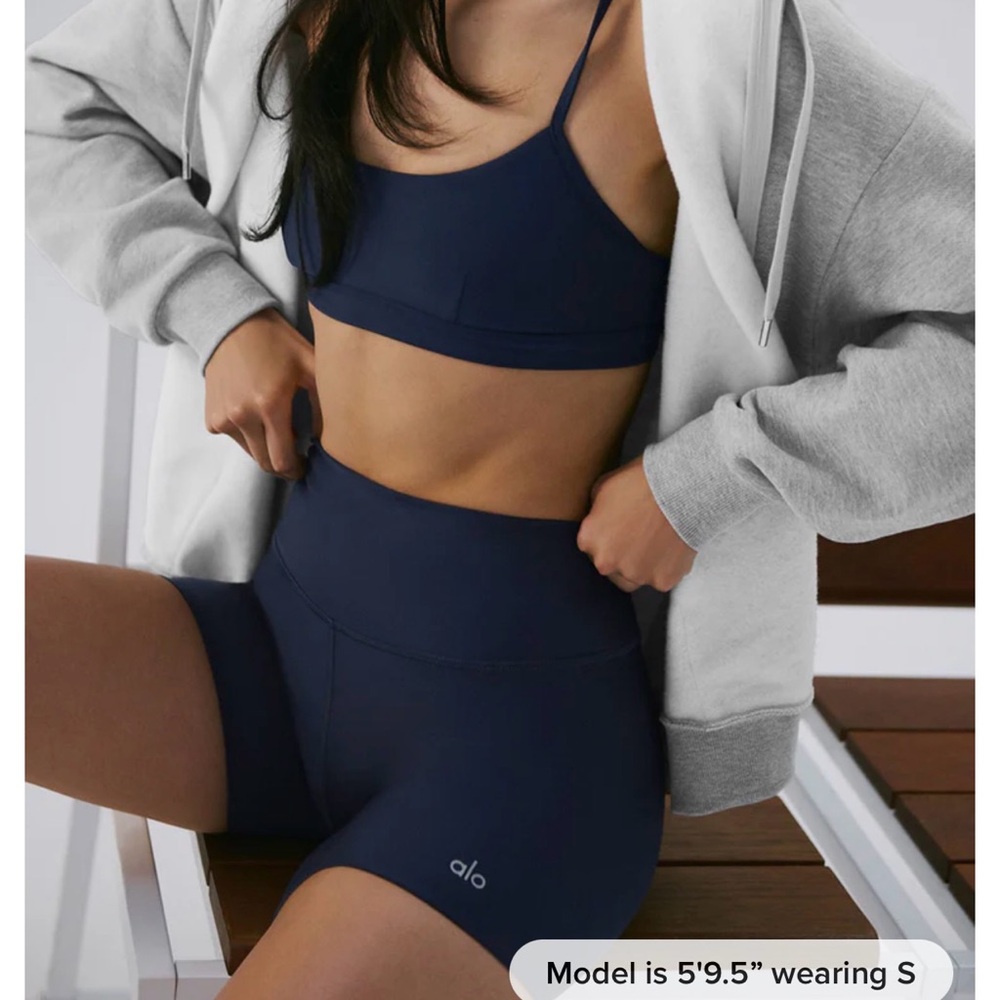 ALO Yoga High-Waist Bike Shorts in Navy